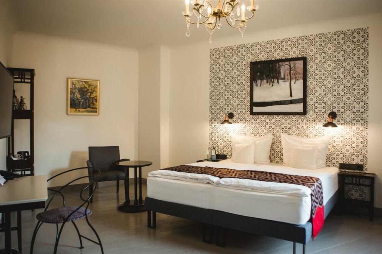 Art Hotel Roma リエパーヤ エクステリア 写真