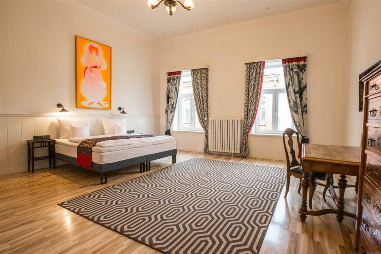 Art Hotel Roma リエパーヤ エクステリア 写真