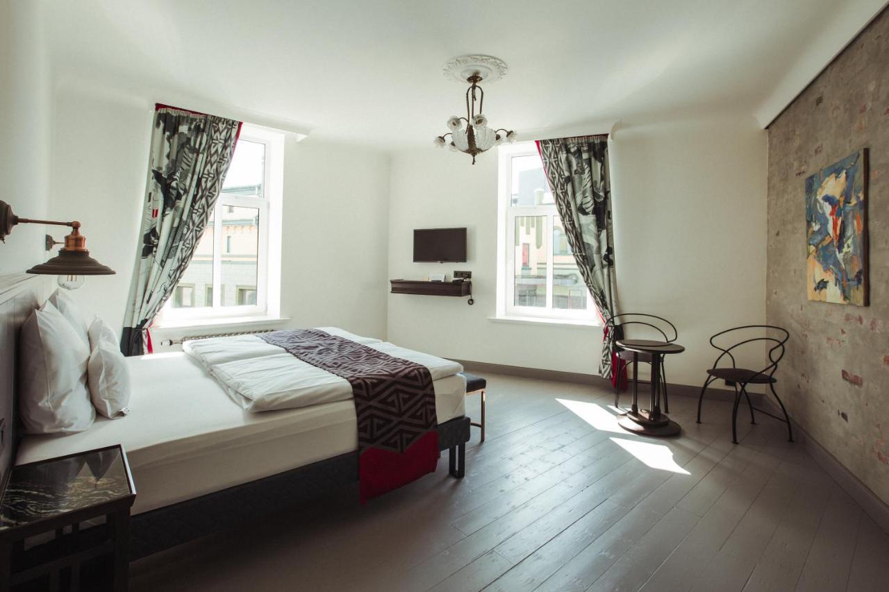 Art Hotel Roma リエパーヤ エクステリア 写真