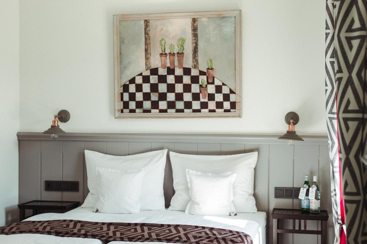 Art Hotel Roma リエパーヤ エクステリア 写真