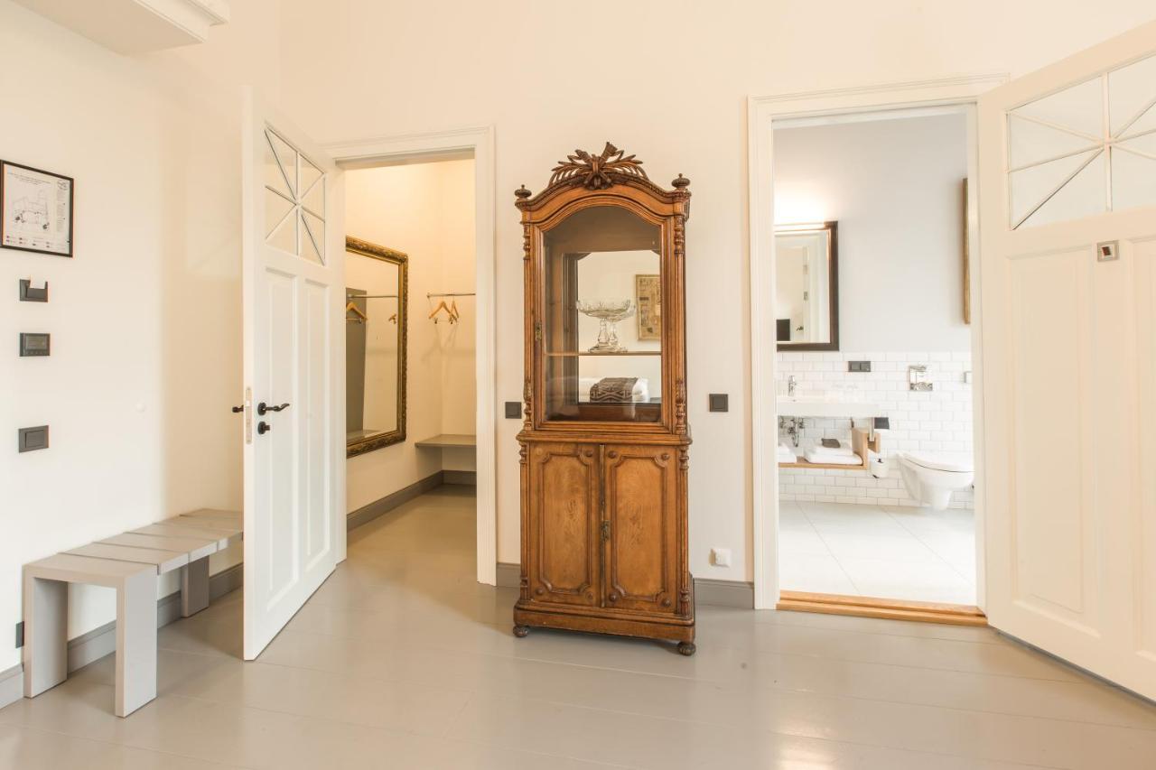 Art Hotel Roma リエパーヤ エクステリア 写真