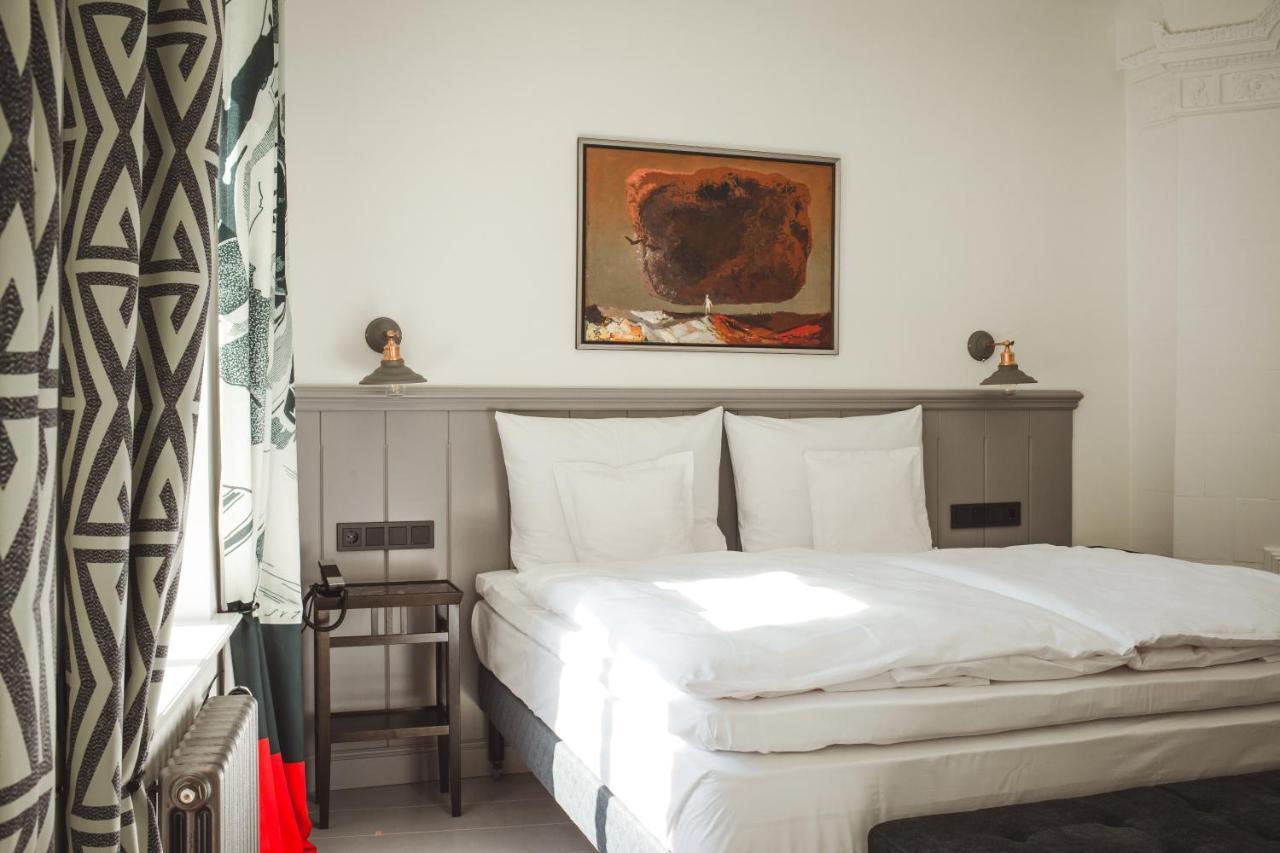 Art Hotel Roma リエパーヤ エクステリア 写真