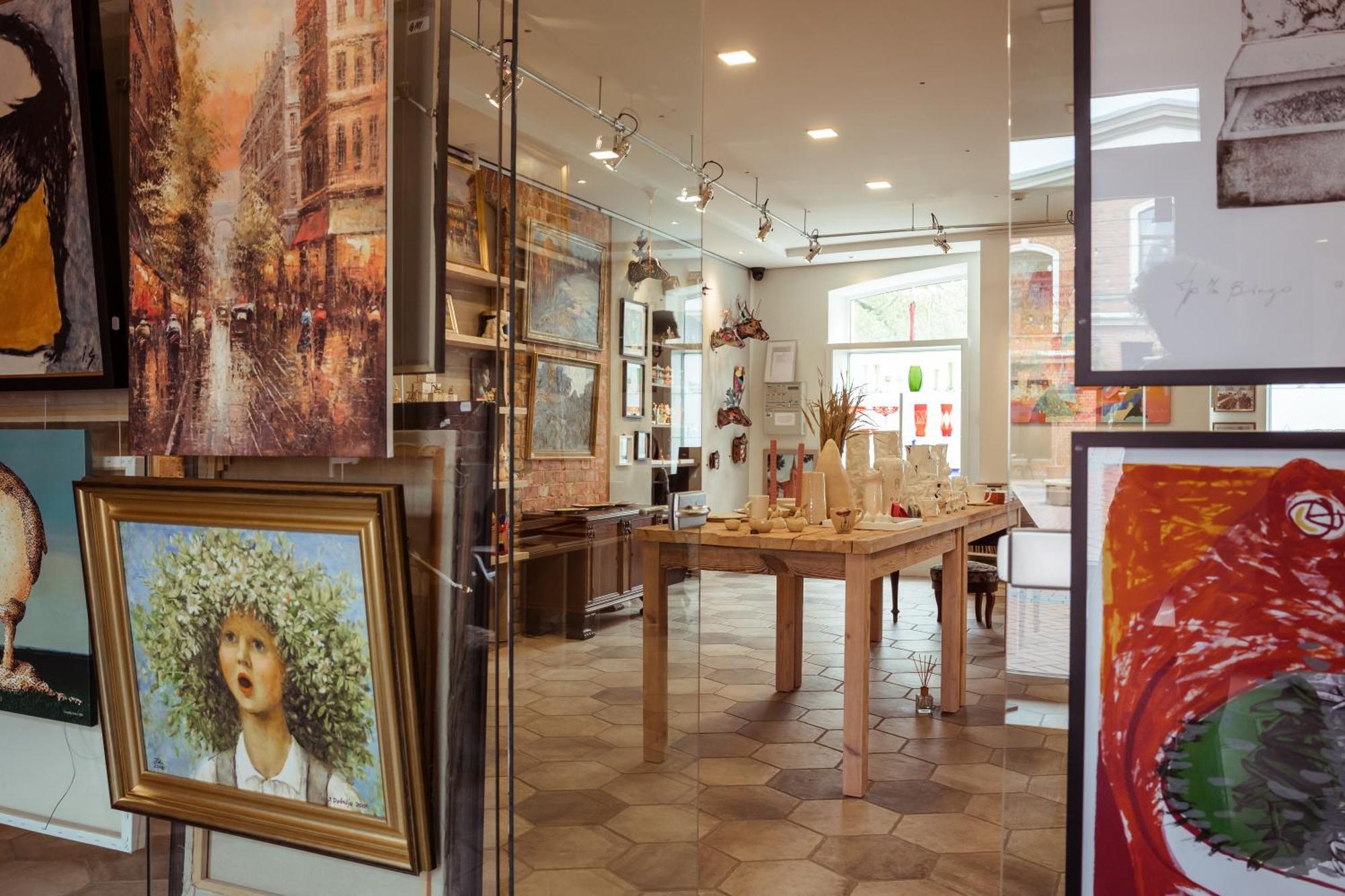 Art Hotel Roma リエパーヤ エクステリア 写真