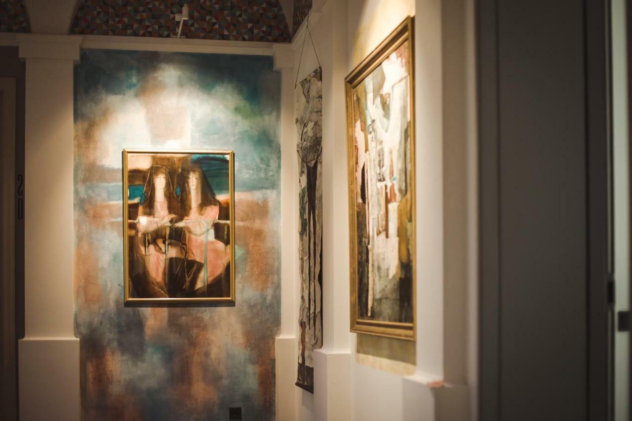 Art Hotel Roma リエパーヤ エクステリア 写真