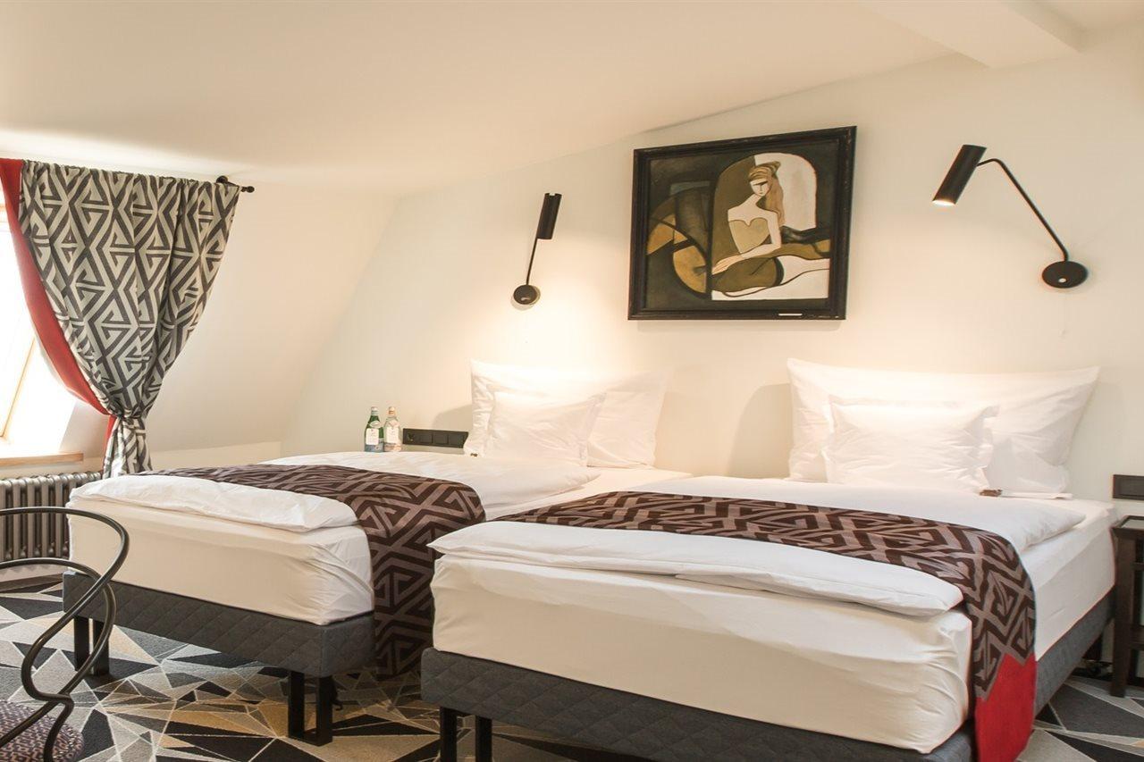 Art Hotel Roma リエパーヤ エクステリア 写真